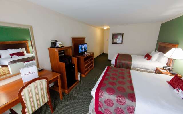 Ramada by Wyndham Houston Intercontinental Airport East