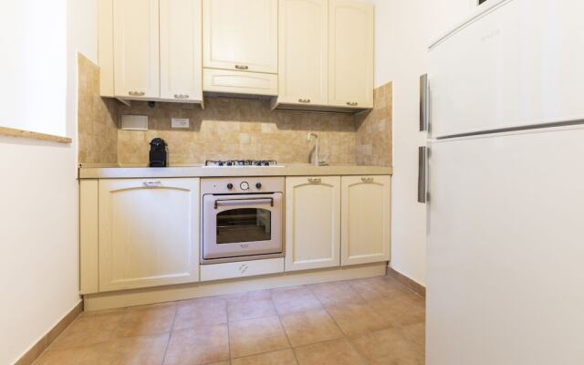 Beautiful Campo de Fiori Suites by Sonder