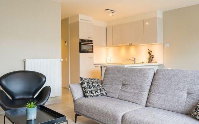 Bright Apartment With Terrace