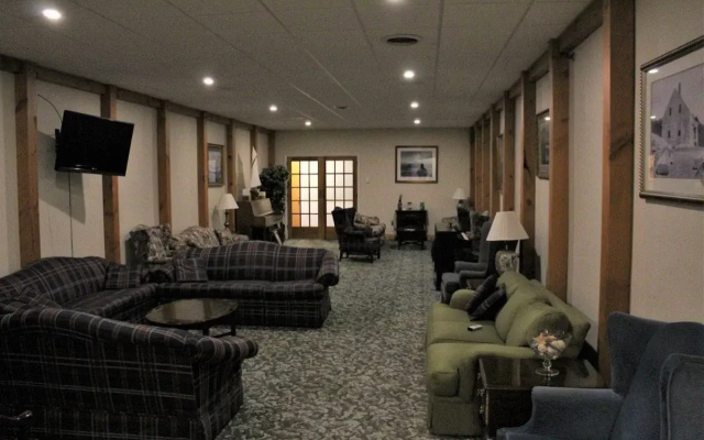 Boothbay Harbor Inn