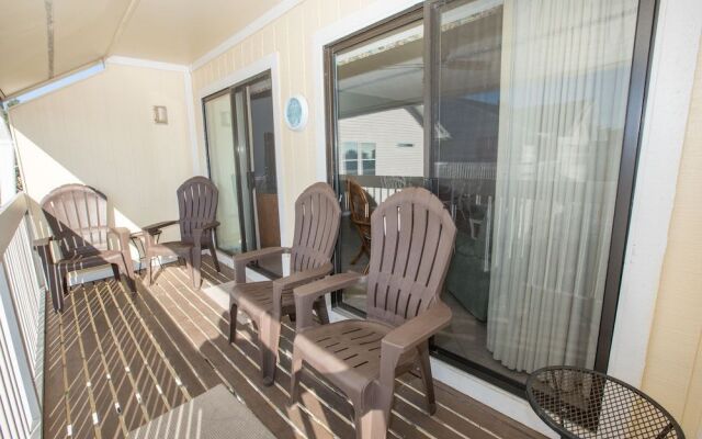 Sandpiper Cove 7201 2 Bedroom Condo by RedAwning