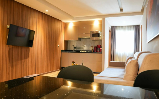 First Suites Hôtel
