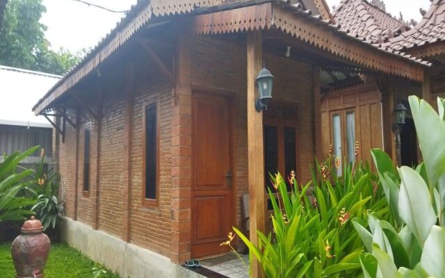 Homestay Omah Bata