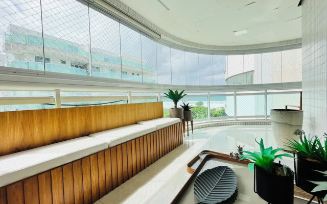 CM 304 - luxo conforto em frente ao mar