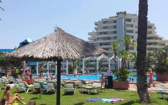 Benal Beach 704