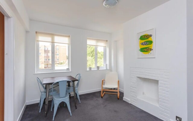 Cosy 1 Bedroom Apartment in Earlsfield, SW London
