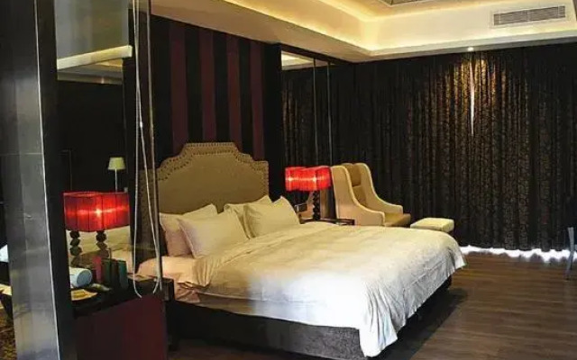 Tao Garden Automobile Boutique Hotel (Foshan China Ceramics City Shiwan Subway Station)
