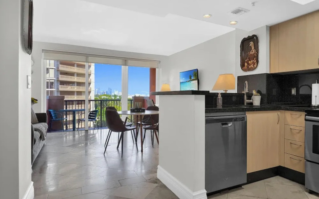 Modern Bay View with Free Parking
