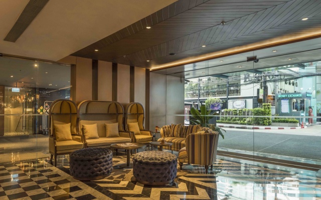 Отель Maitria Sukhumvit 18 Bangkok – A Chatrium Collection