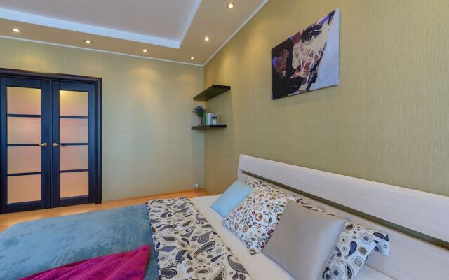 Apartment-Building "Cozy House" Kolomyazhskiy