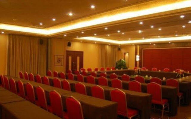 Jiuzhaigou Hotel