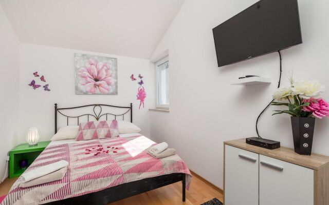 Amazing Home in Silo With Wifi and 3 Bedrooms