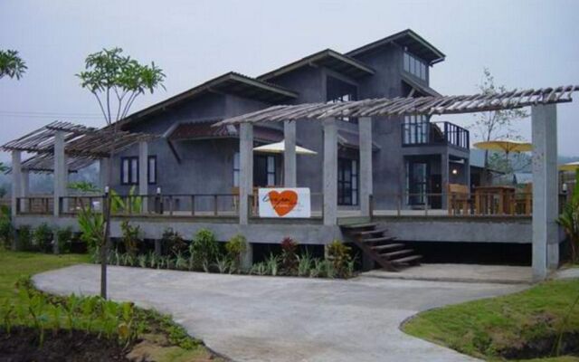 Love Pai Home