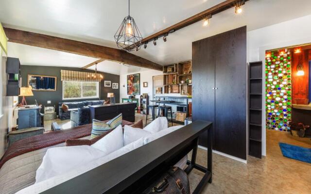 Popular Homestead! Location, Stargaze, Views!