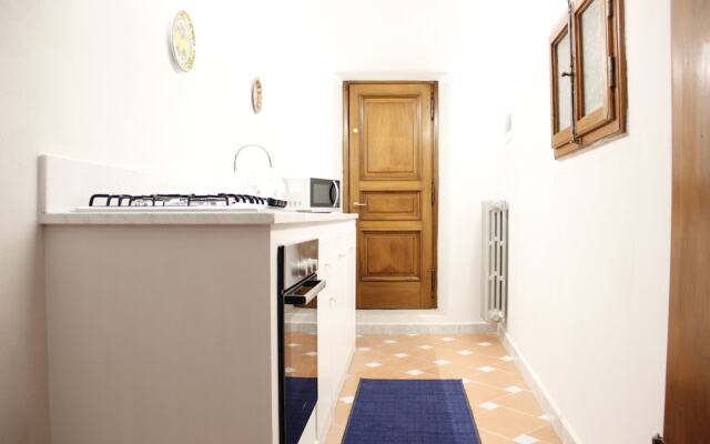 Art Apartment Borgo la Croce