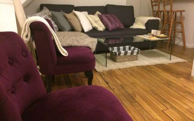 1 Bedroom Apartment With Amazing Views in Paris