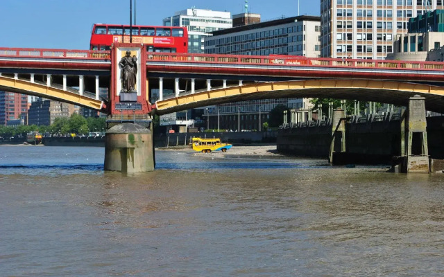 St. George Wharf by TheSqua.re