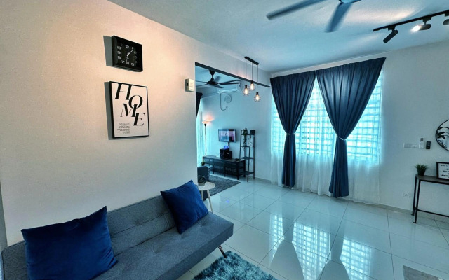 Adelea Homestay MERU