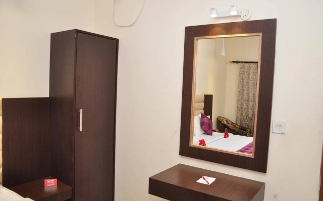 Hotel Veenus International