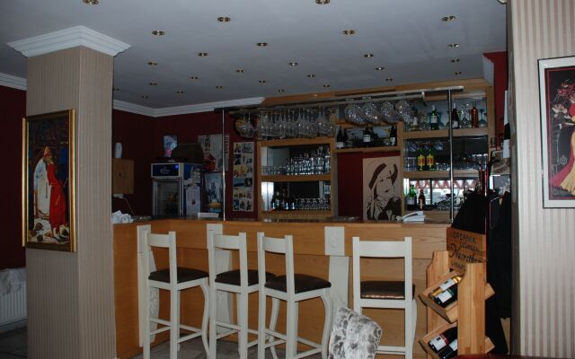 Sarıçay Rhodius Otel