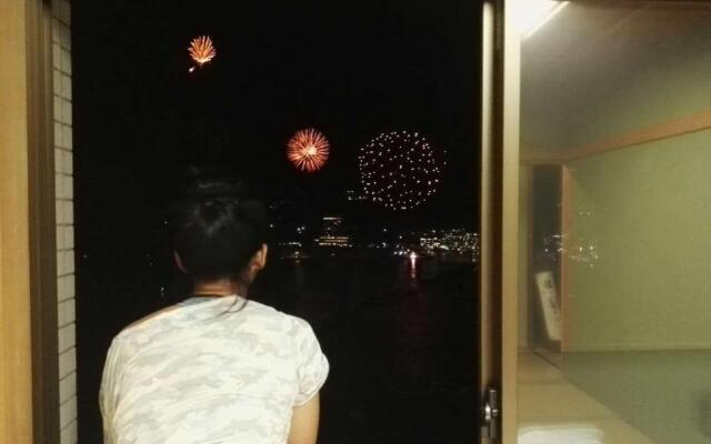 Atami Onsen GUEST HOUSE MEGUMI - Hostel