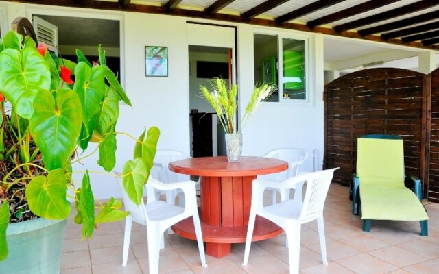 Apartment With one Bedroom in Le Robert, With Wonderful sea View, Enclosed Garden and Wifi - 5 km From the Beach