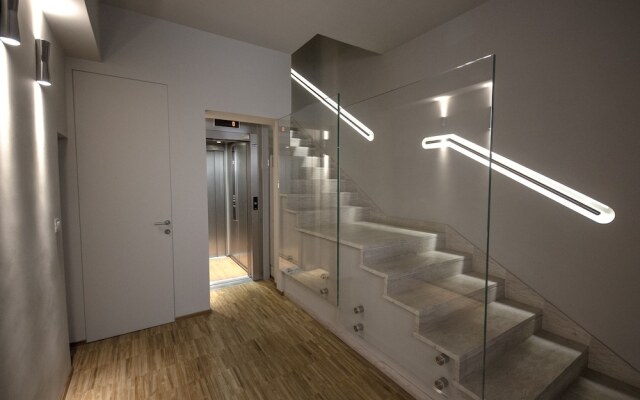 Luxury 65mq Under the 2 Towers