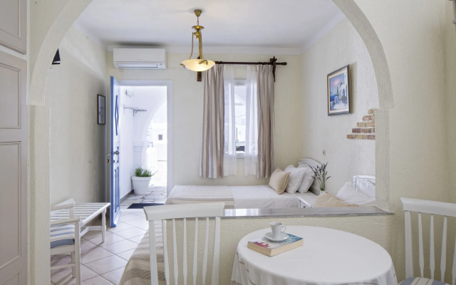 Parian Boutique Hotel