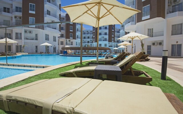 Aqua Palms Resort
