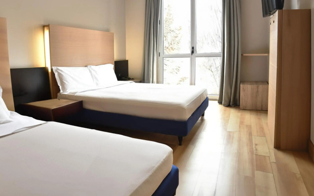 B&B Hotel Milano Cologno Studios