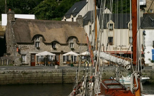 Citotel La Chaumiere Roz Aven