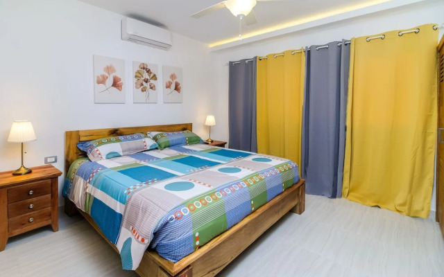Nicole ApartHotel