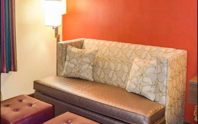 Rodeway Inn