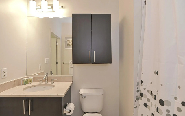 Global Luxury Suites East Boston