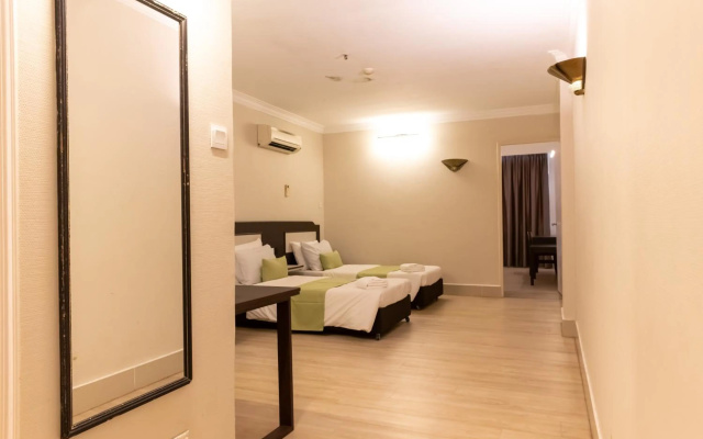 Somerset Hotel – Guest Rooms – Miri