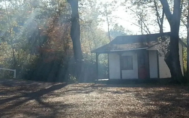 Sanfar Resort & Restaurant