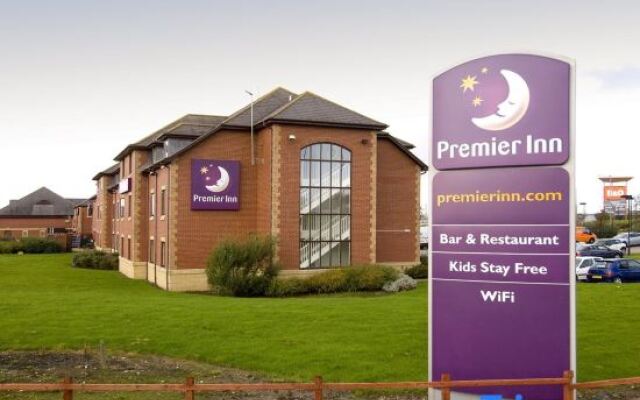 Premier Inn Blackpool East - M55 J4