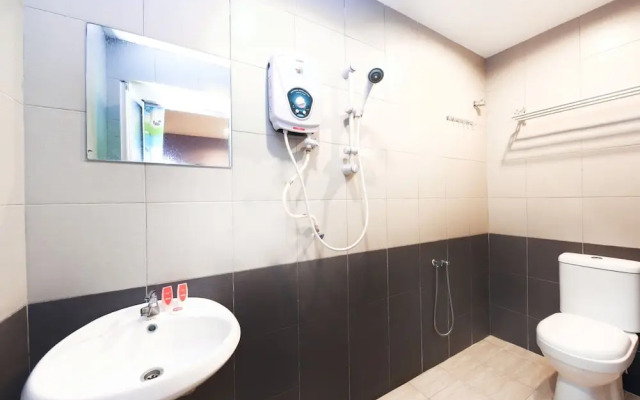 OYO 90270 South City Hotel