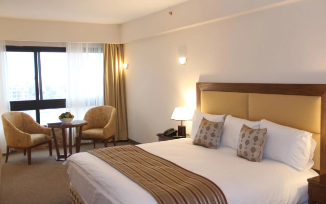 Saray Hotel