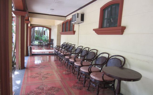 Regency Plaza Tourist Inn