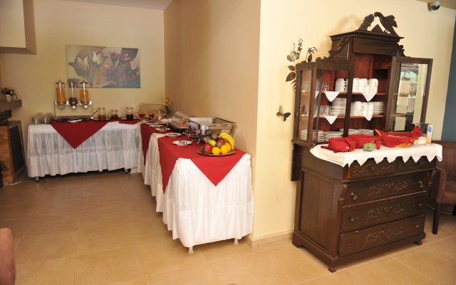 Hotel Heleni Beach