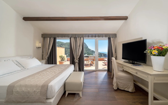 Boutique Hotel Torre di Cala Piccola