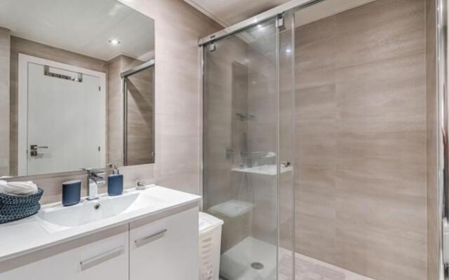 Lujoso apartamento con piscina comunitaria en la Costa del Sol