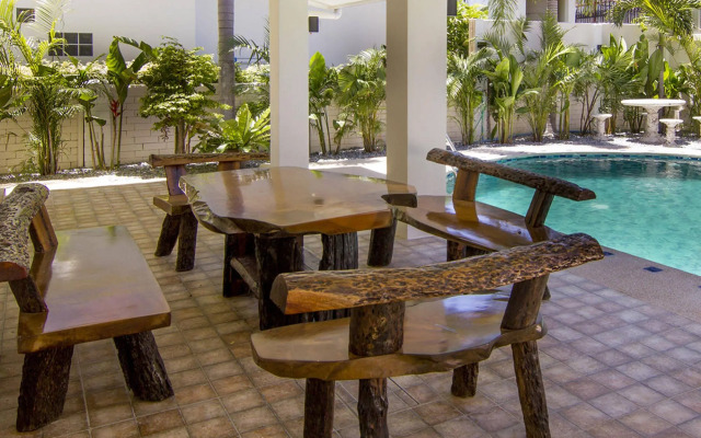 Villa Waree 5 minutes from City and Beach