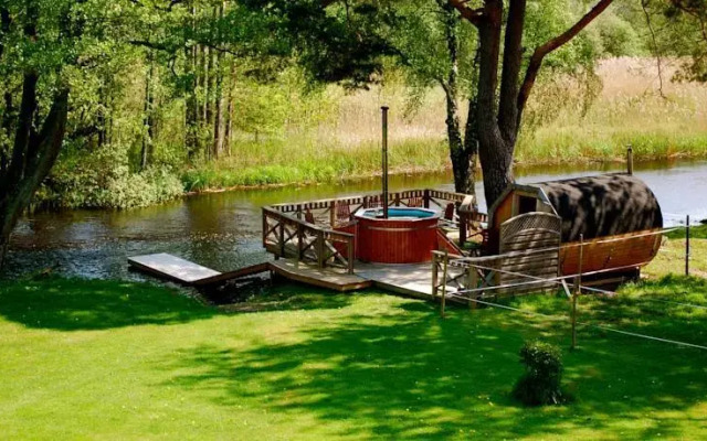 Villan Emsnäs Bed & Breakfast