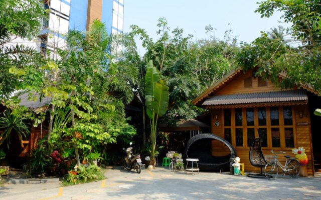 Ruan Benjakan Resort