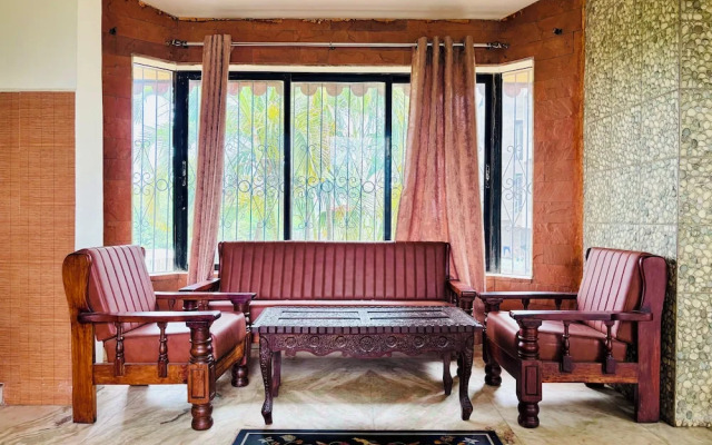 Bailey's Castle Villa