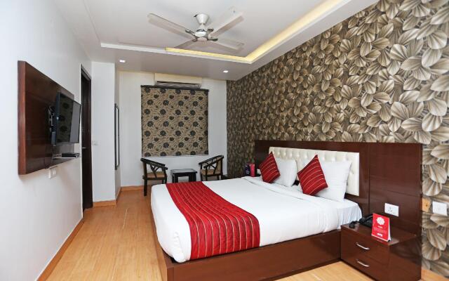 Capital O 6772 Hotel Mukund