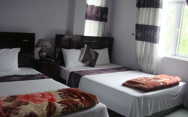 MoonLight Hotel