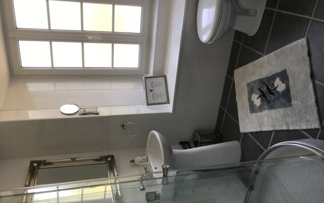 Wisteria House Bed & Breakfast